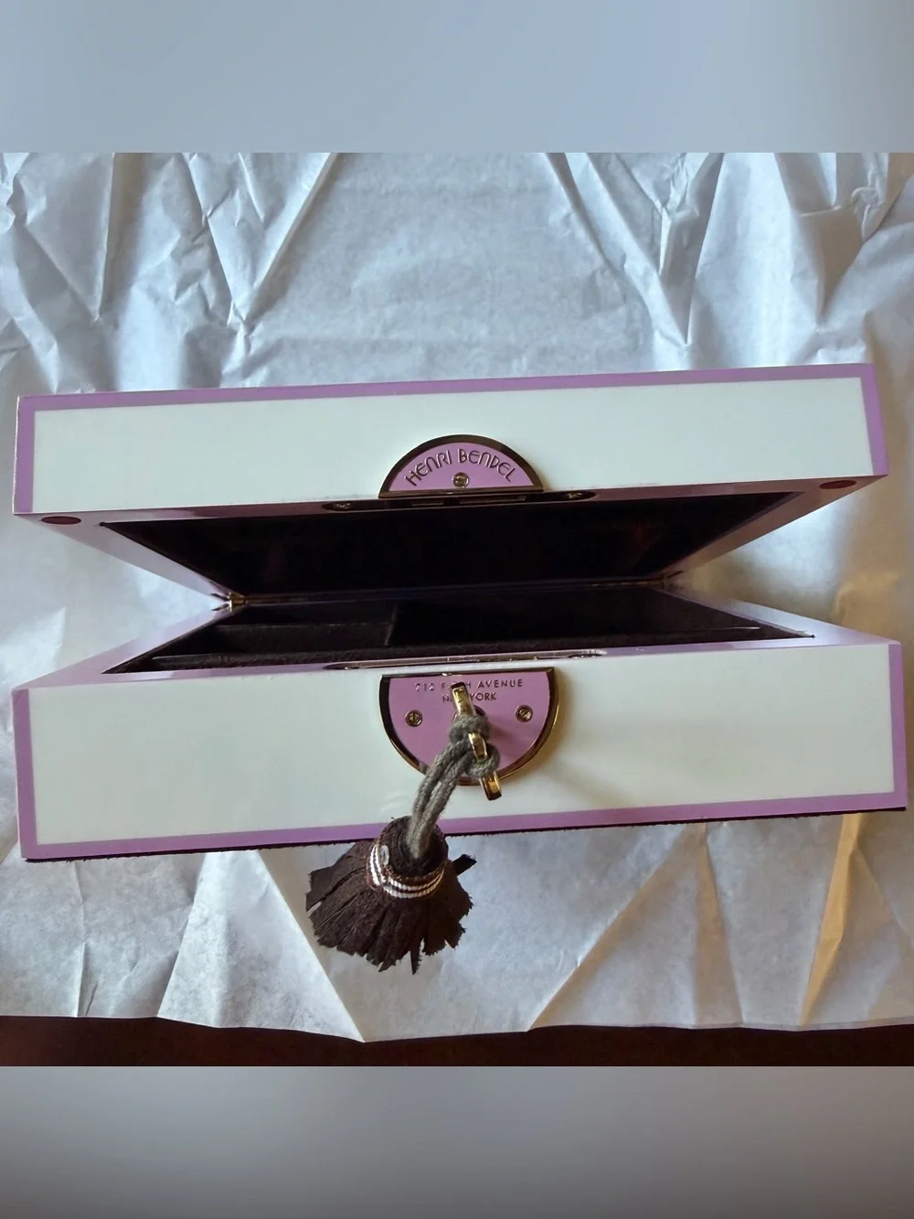 Henri Bendel Pink and White Illustrated Jewelry Box